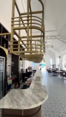 บาร์แขวนแก้วไวสน์สแตนเลส สีอบ poder code สีทอง