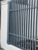  ติดตั้งงานเหล็ก  ช่องรั้ว ขนาด 2 เมตรคูณ30 เมตร 